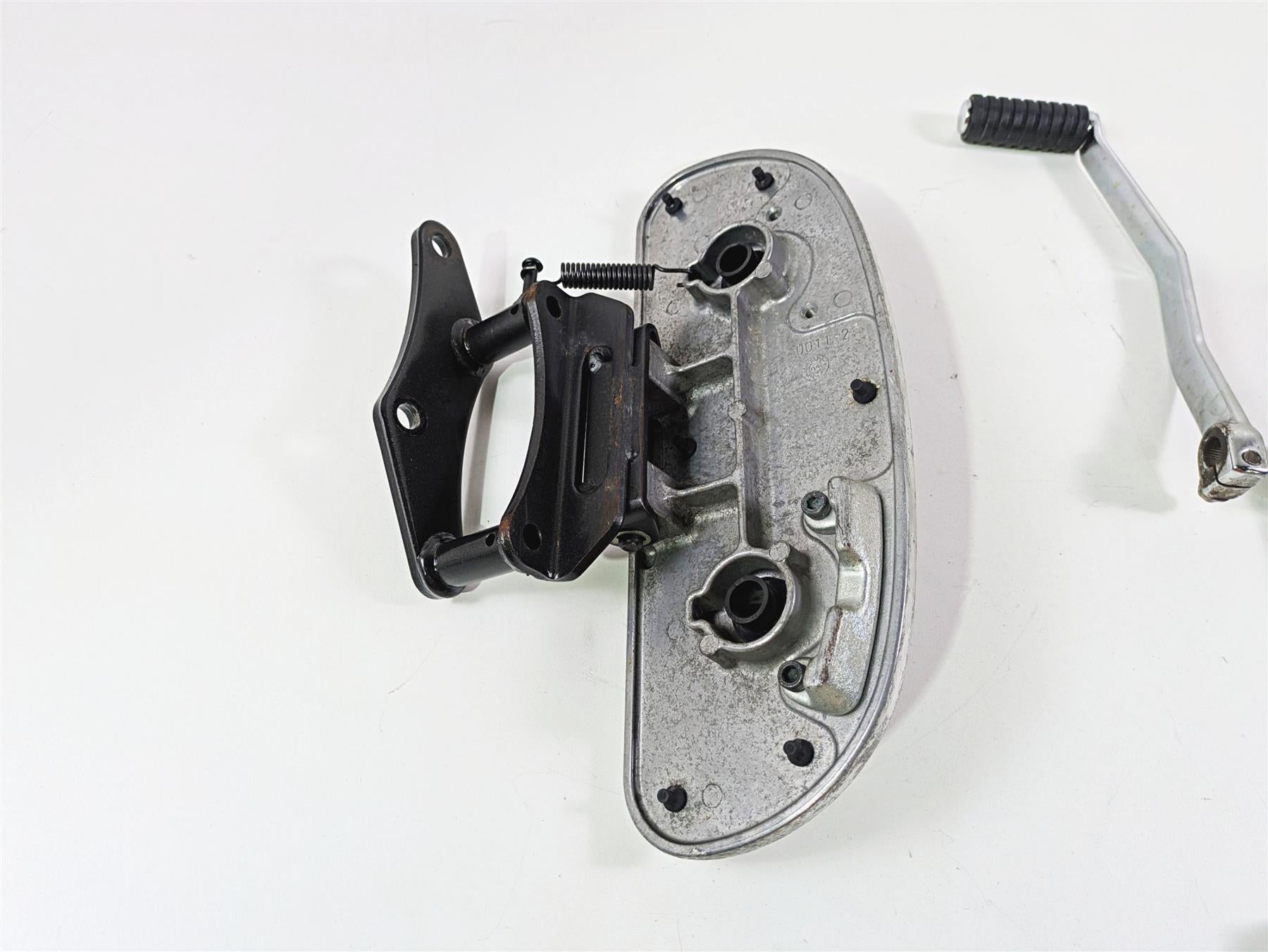 2008 Kawasaki VN1600 Vulcan Nomad Front Left Floorboard & Shifter Set 34003-0061 {{ shop.shopifyCountryName }} - Mototech271
