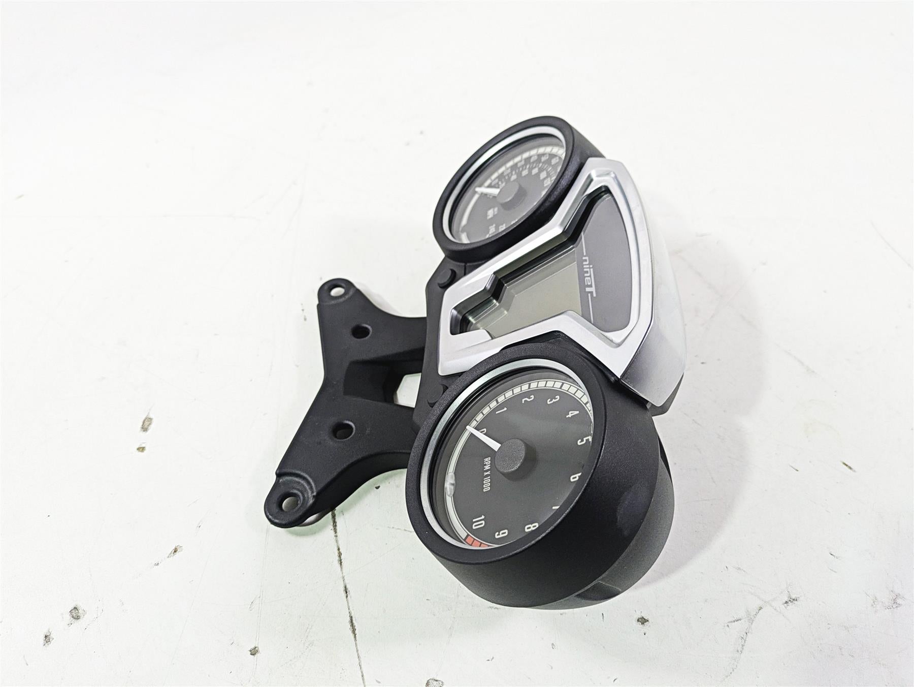 2015 BMW R nineT K21 Speedometer Gauges Instrument 591Miles 62118554832 {{ shop.shopifyCountryName }} - Mototech271