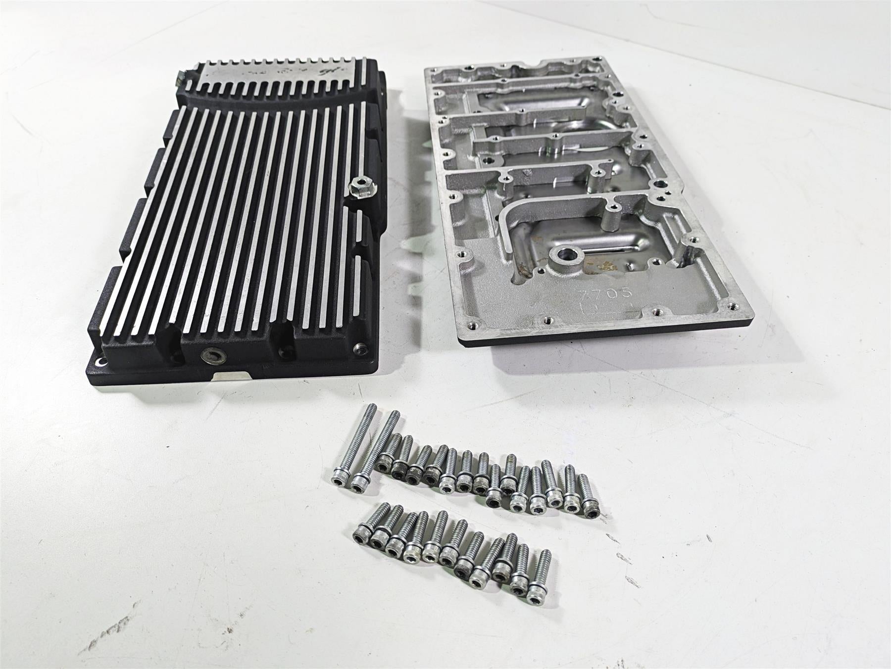 2015 Harley Touring FLHXS Street Glide Screamin Eagle High Cap Oil Pan 24400099 {{ shop.shopifyCountryName }} - Mototech271