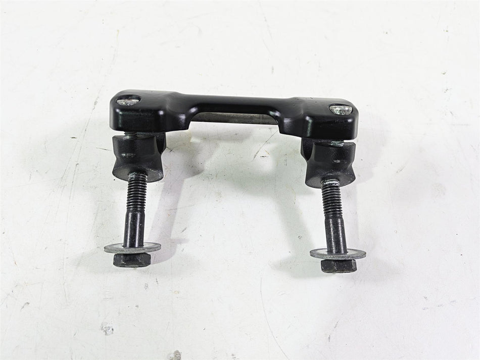 2018 Indian Chieftain Limited Handlebar Riser Holder Set 5139656 {{ shop.shopifyCountryName }} - Mototech271