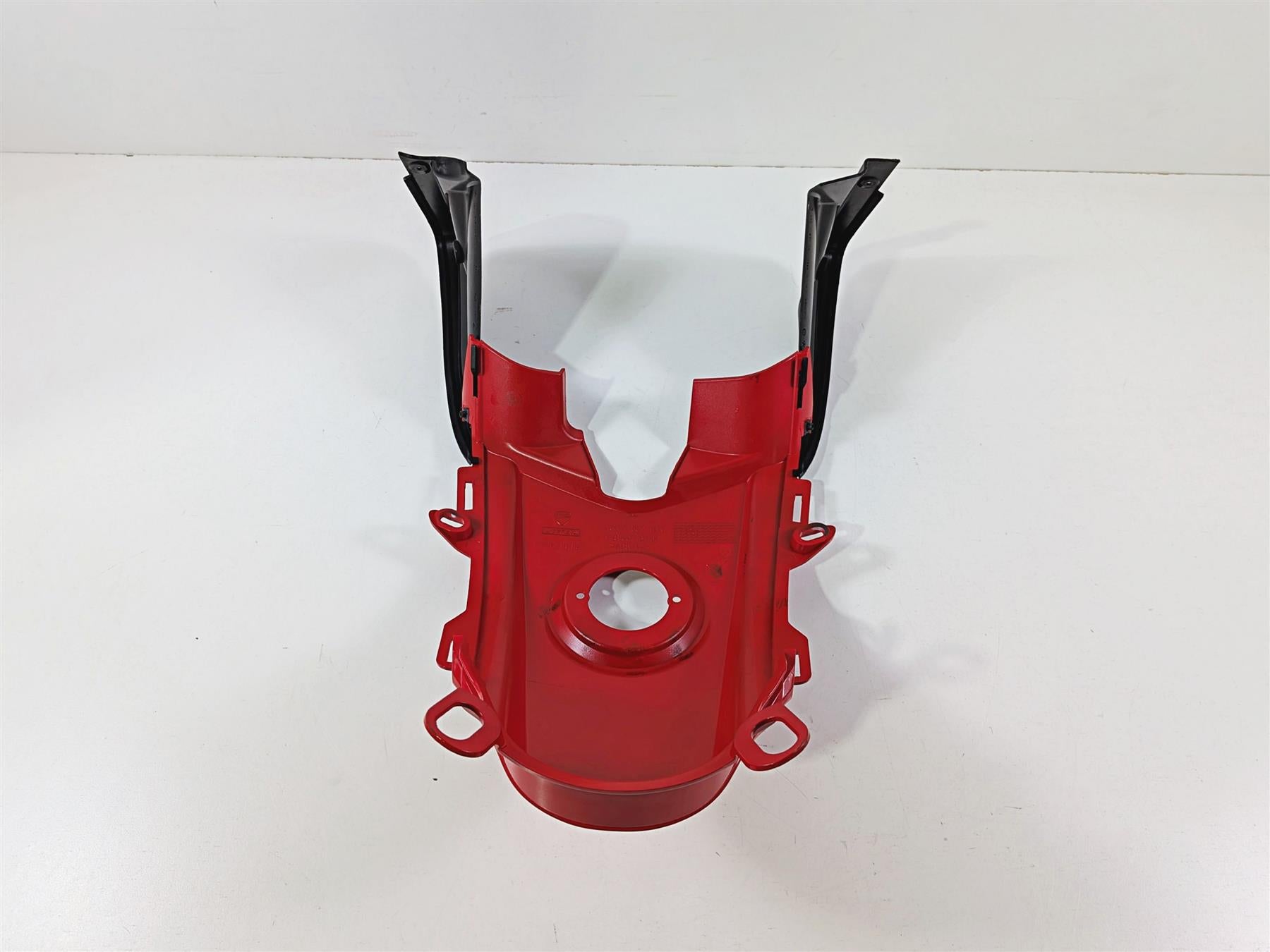 2016 Ducati Hypermotard 939 SP Center Tank Cover Fairing 48015671B-Mototech271