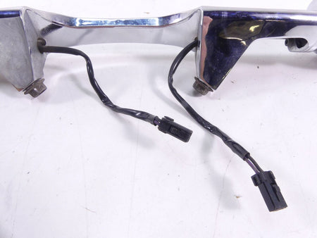 2003 Harley Touring FLHTCI Electra Glide Rear Blinker Bar Assembly 68145-98 {{ shop.shopifyCountryName }} - Mototech271