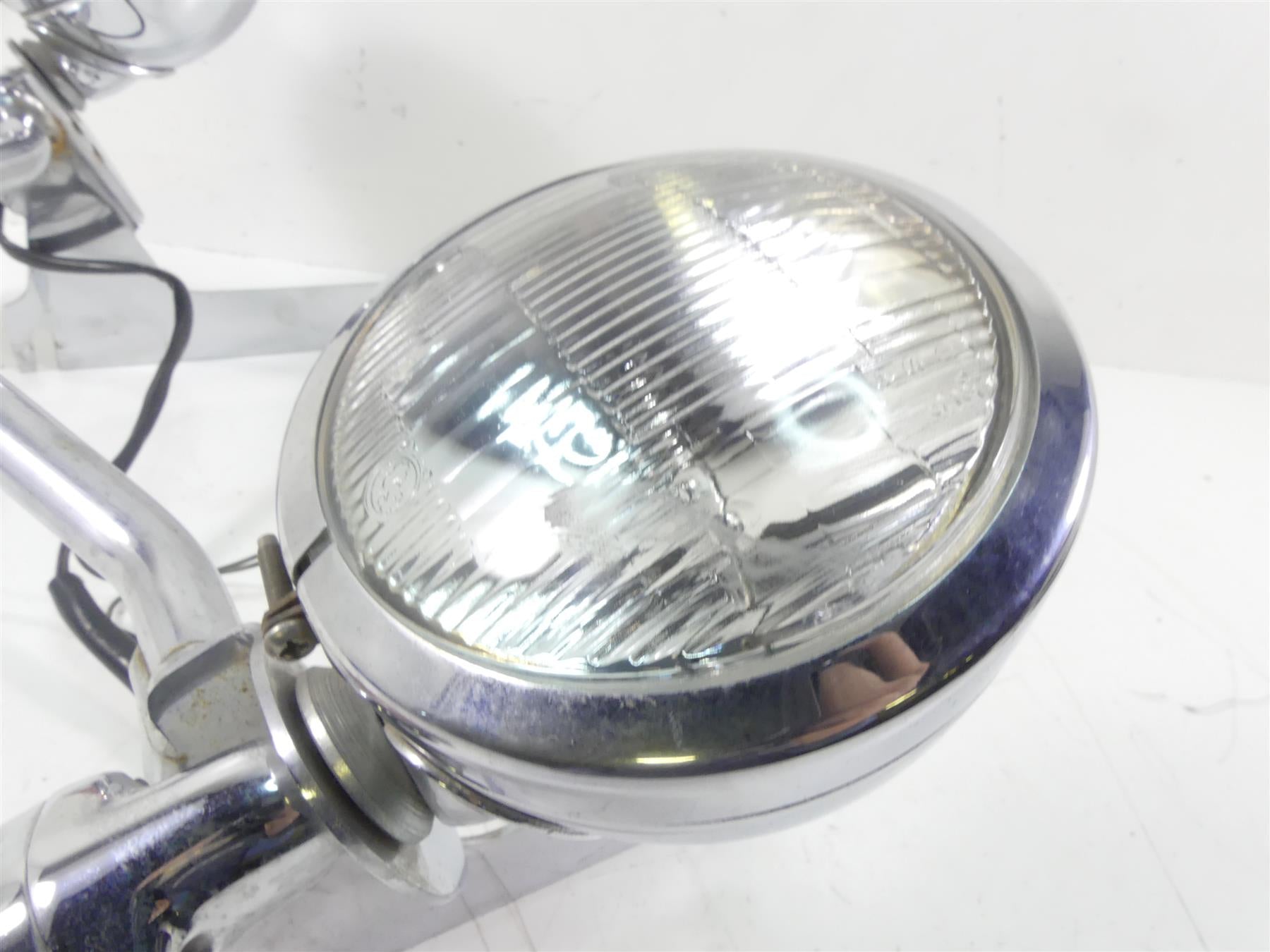 1998 Harley Touring FLHTC Electra Glide Front Blinker Spot Light -Read 68712-94 {{ shop.shopifyCountryName }} - Mototech271