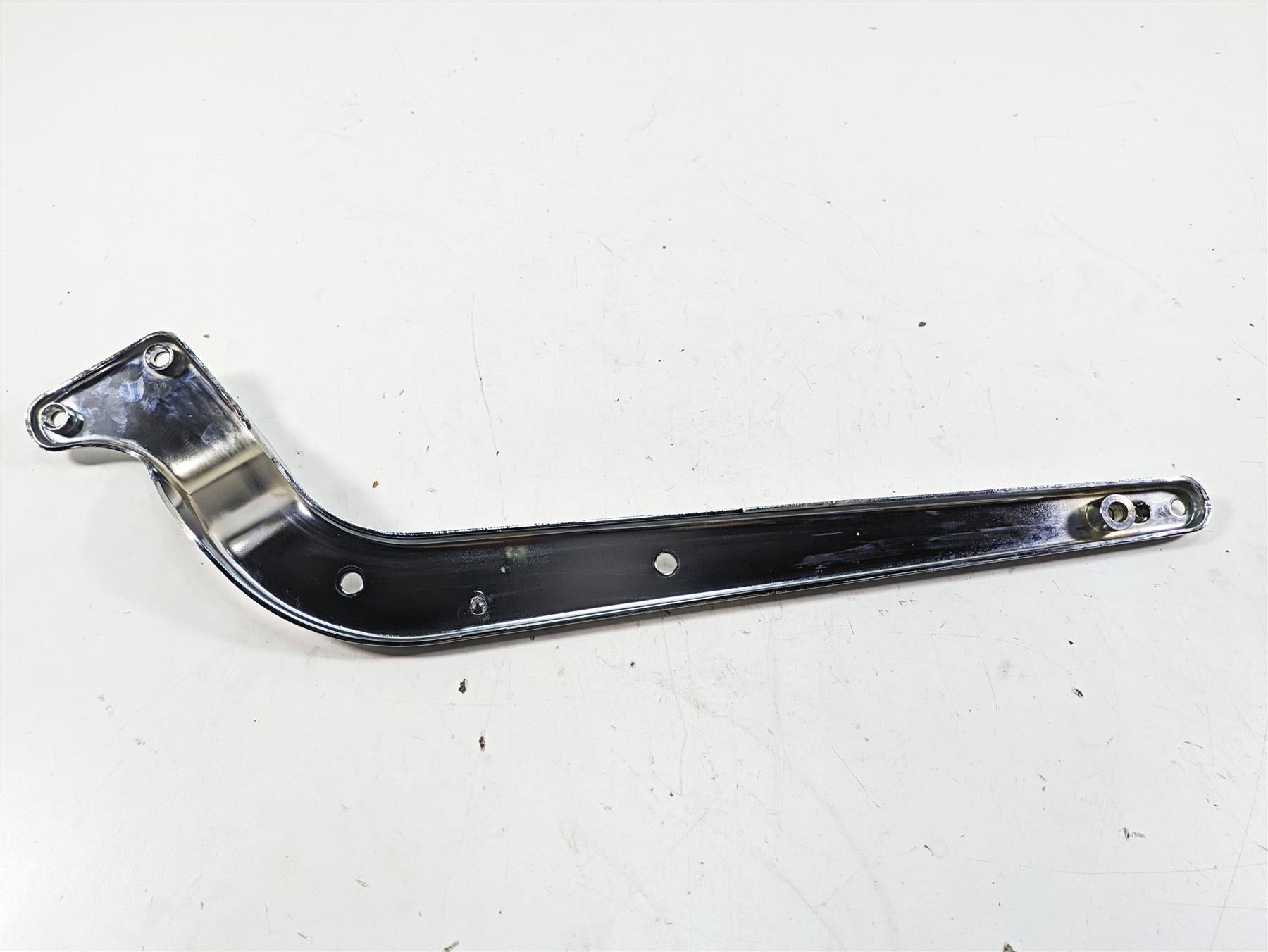 2000 Harley FXSTS Softail Springer Left Rear Fender Strut Cover 59969-00 {{ shop.shopifyCountryName }} - Mototech271
