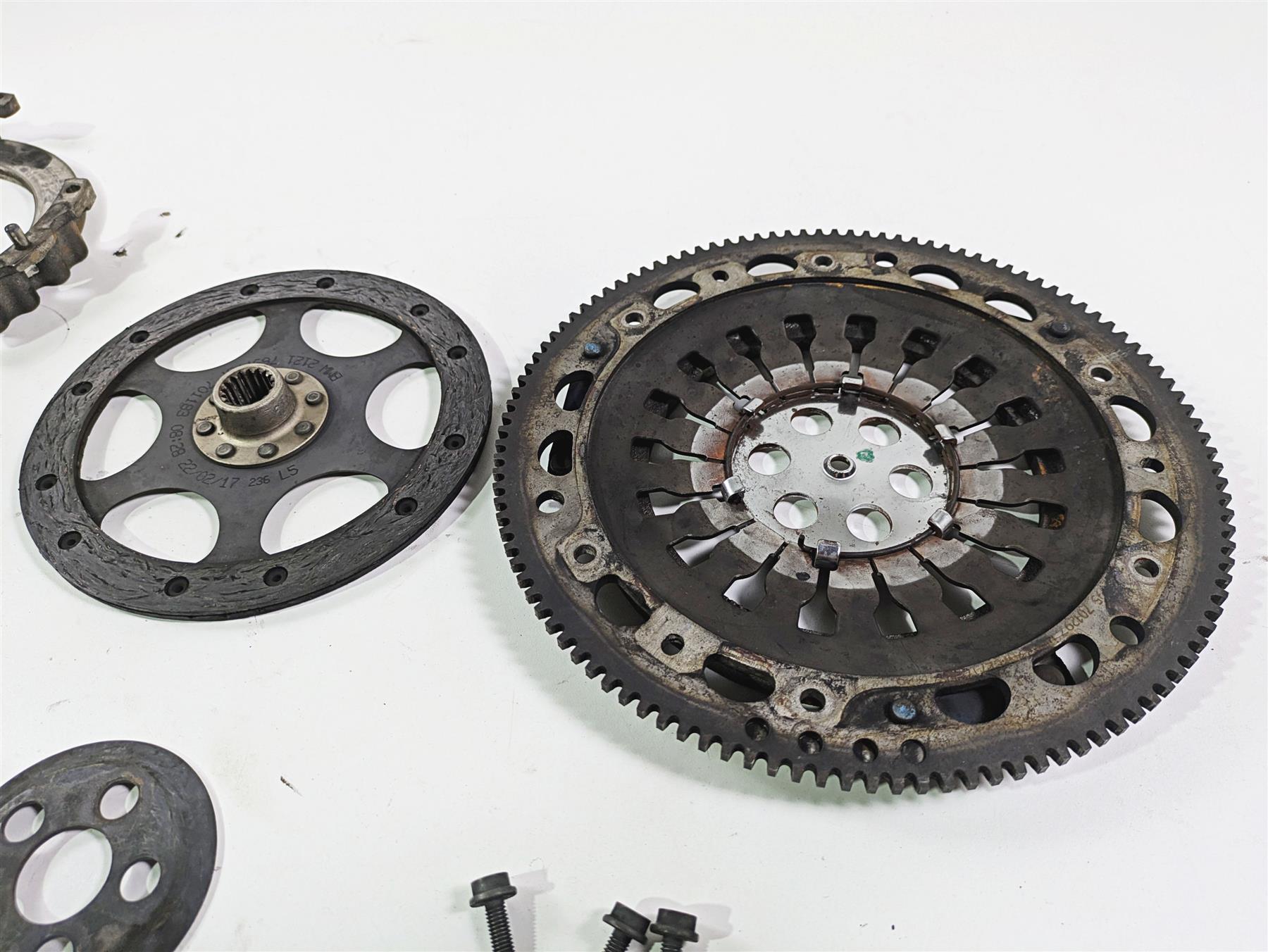 2018 BMW R nineT Urban GS K33 Clutch Pressure Plates Friction Discs 21217697737 {{ shop.shopifyCountryName }} - Mototech271