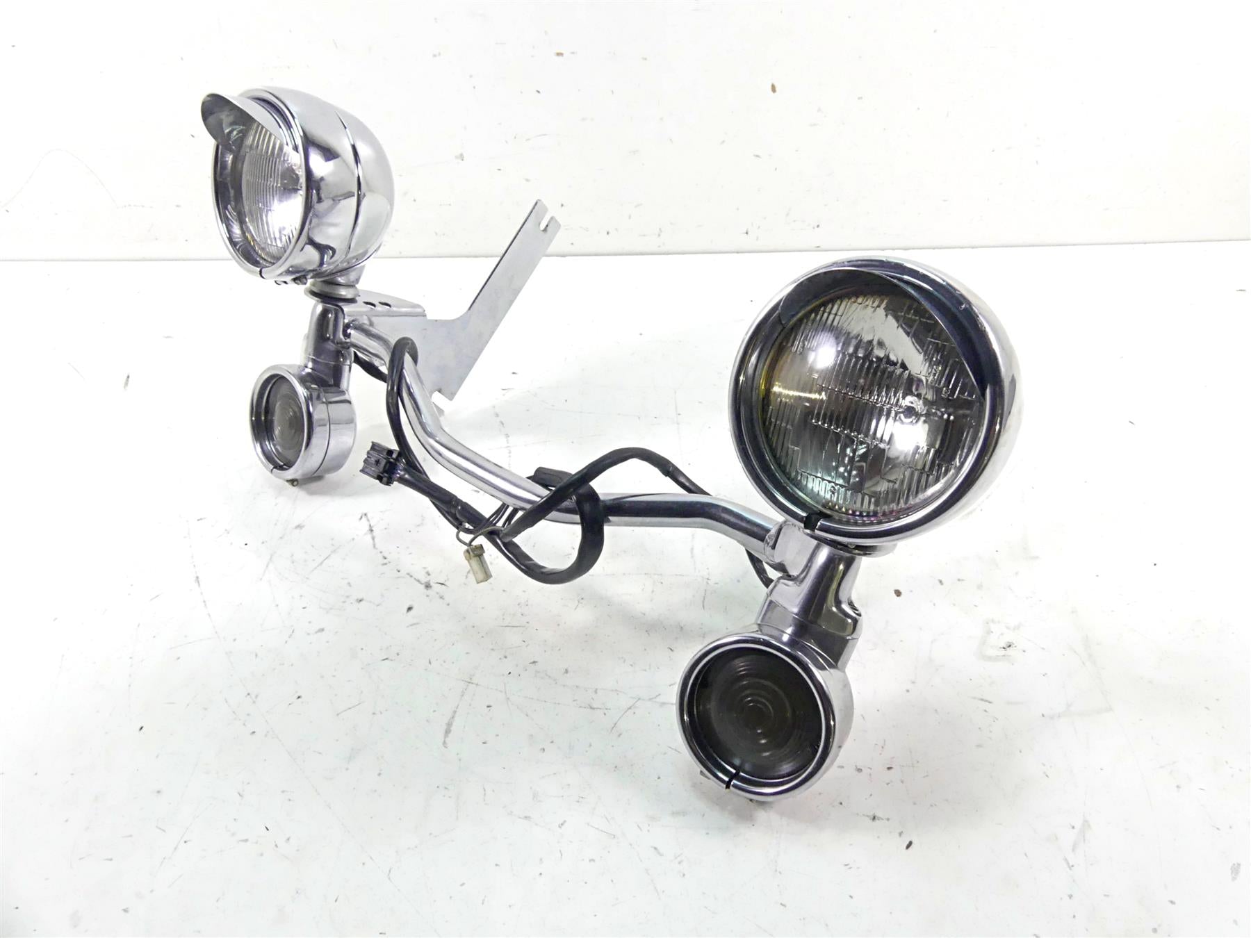 2002 Harley Touring FLHTC Electra Glide Front Spot Light Blinker Set 68712-94A {{ shop.shopifyCountryName }} - Mototech271