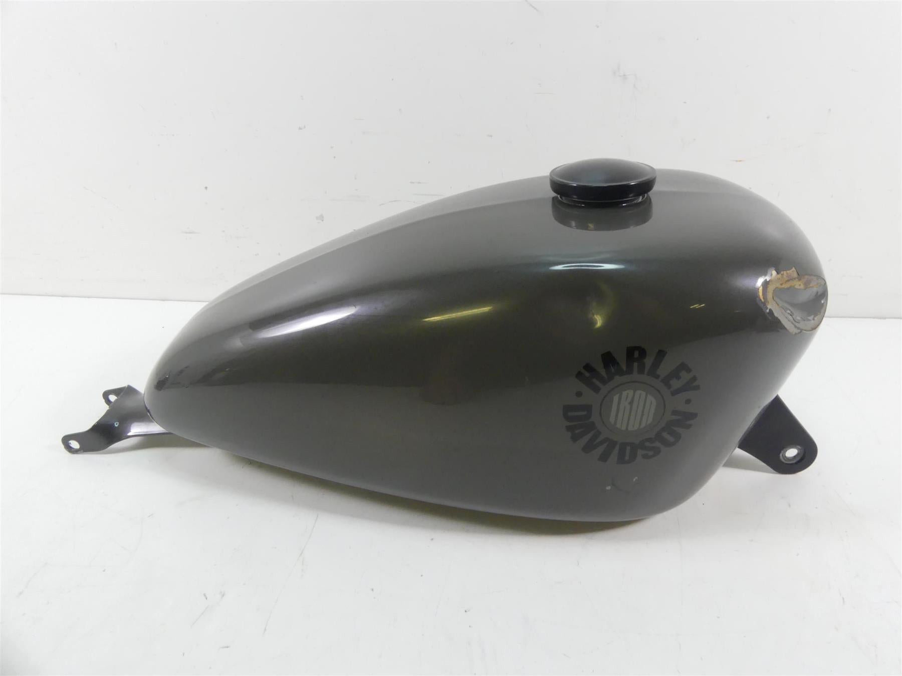2019 Harley XL883 N Sportster Iron 3.3 Fuel Gas Petrol Tank -Dent 61000701 {{ shop.shopifyCountryName }} - Mototech271