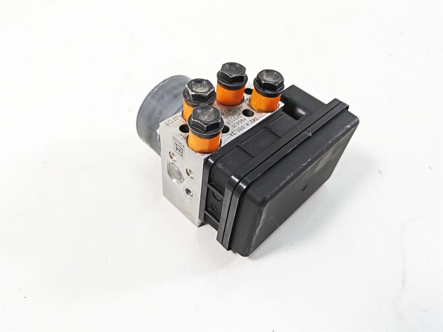 2020 Ducati Hypermotard 950 SP Abs Brake Pump Pressure Module Unit 54240911A {{ shop.shopifyCountryName }} - Mototech271