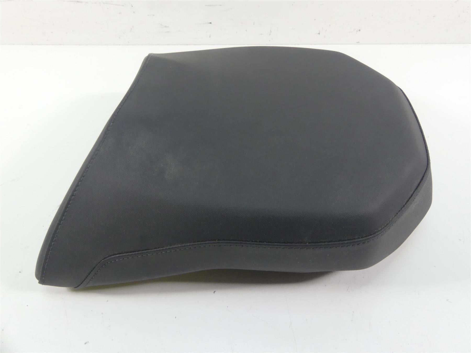 2013 BMW R1200GS GSW K50 Rear Passenger Pillion Seat Saddle - Read 52538536863 {{ shop.shopifyCountryName }} - Mototech271
