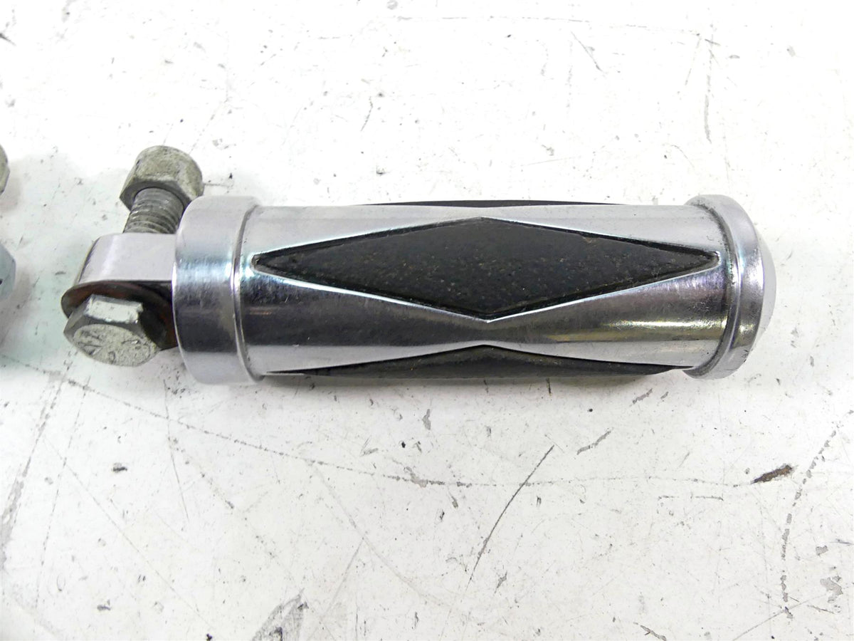 1997 Harley Sportster XL1200 C Rear Passenger Foot Peg Set {{ shop.shopifyCountryName }} - Mototech271