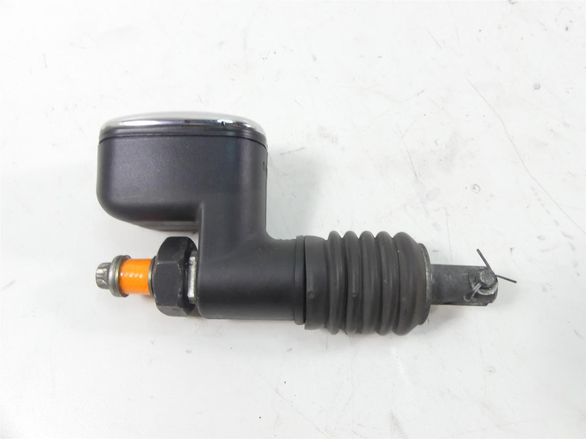 2007 Harley Touring FLHR SE CVO Road King Rear Brake Master Cylinder 46425-05A {{ shop.shopifyCountryName }} - Mototech271