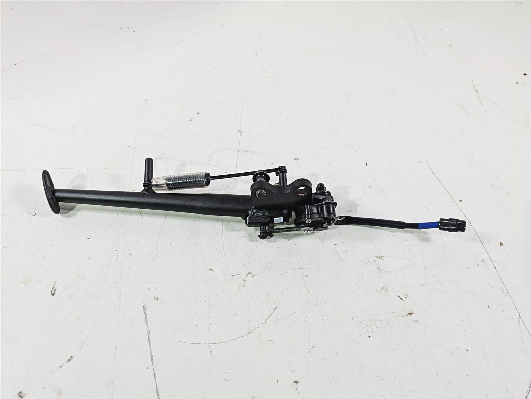 2024 Kawasaki ZX6R ZX636 Ninja Side Kickstand Kick Stand + Switch 34024-0115 {{ shop.shopifyCountryName }} - Mototech271
