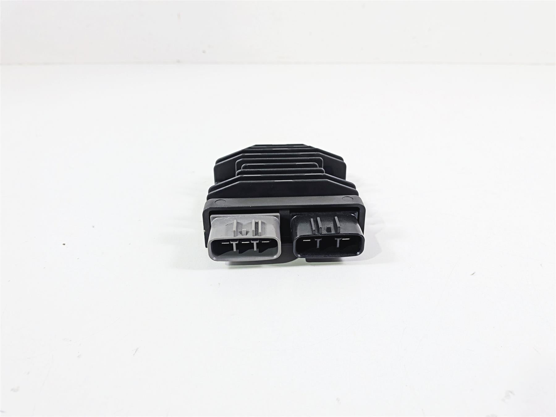 2016 BMW R1200RT RT RTW K52 Rectifier Voltage Regulator FH027AB 12318523367 {{ shop.shopifyCountryName }} - Mototech271