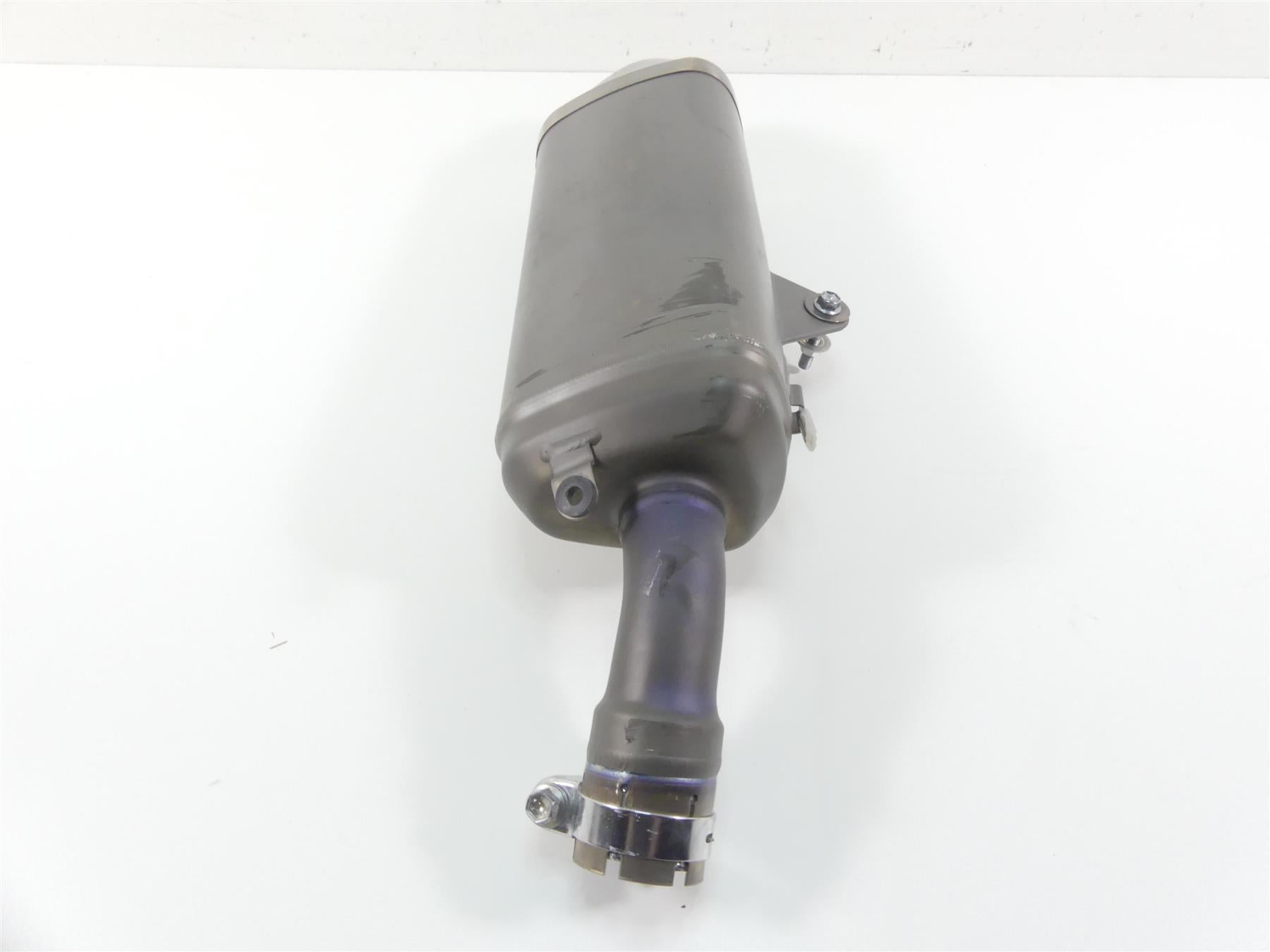 2022 Suzuki GSXR750 Oem Exhaust Muffler Silencer Pipe 14310-15J00-H01 {{ shop.shopifyCountryName }} - Mototech271