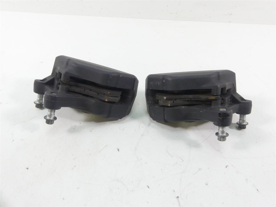 2014 Harley Touring FLHTK Electra Glide Front Brake Caliper Set 43027-08 {{ shop.shopifyCountryName }} - Mototech271