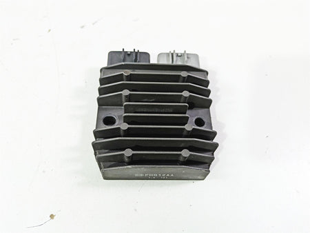 2008 Yamaha XVS1300 V-Star Tourer Rectifier Voltage Regulator 1D7-81960-01-00 {{ shop.shopifyCountryName }} - Mototech271