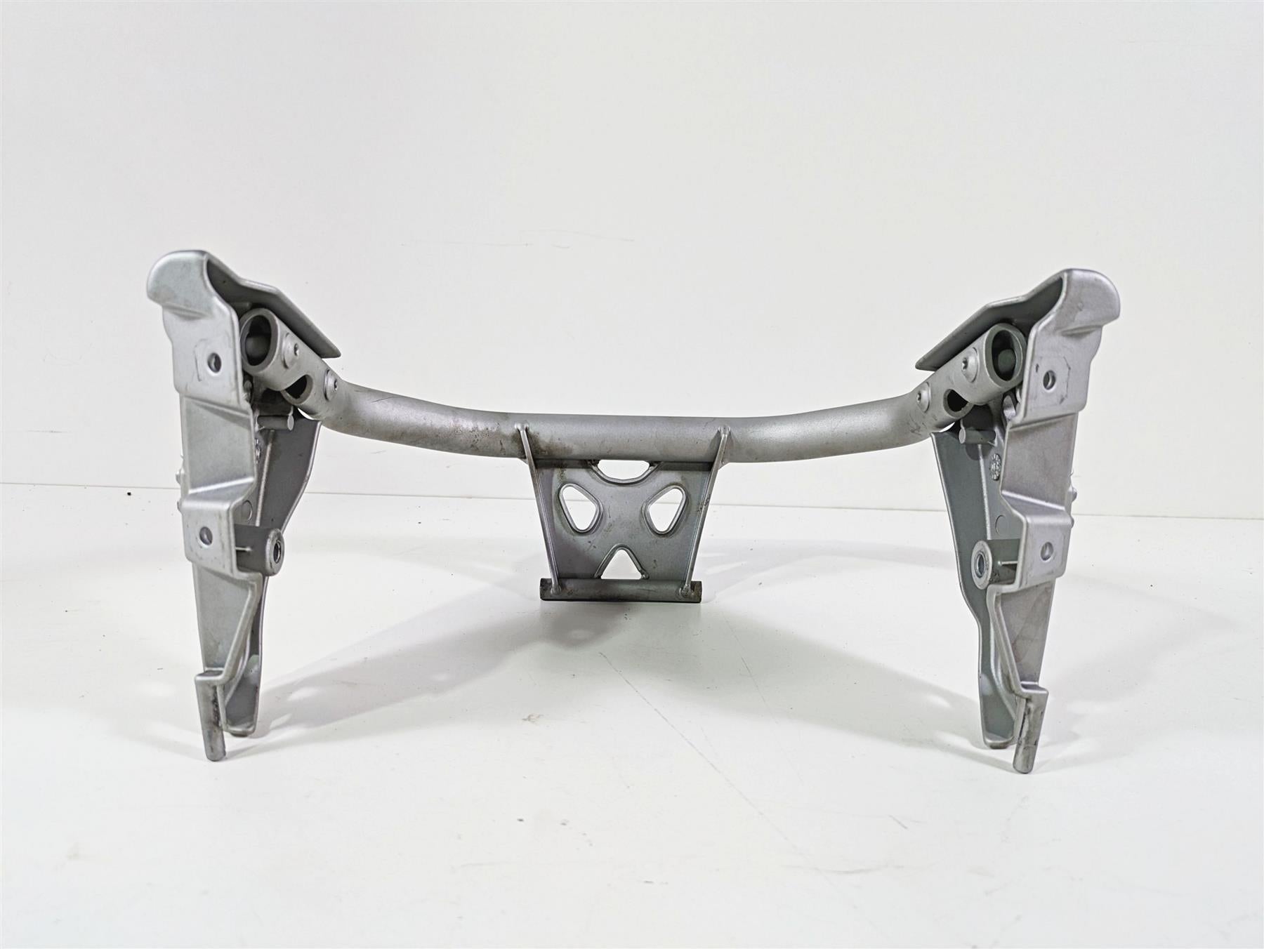 2006 BMW R1200GS K255 Adv Windshield Headlight Support Mount Bracket 46637702712 {{ shop.shopifyCountryName }} - Mototech271