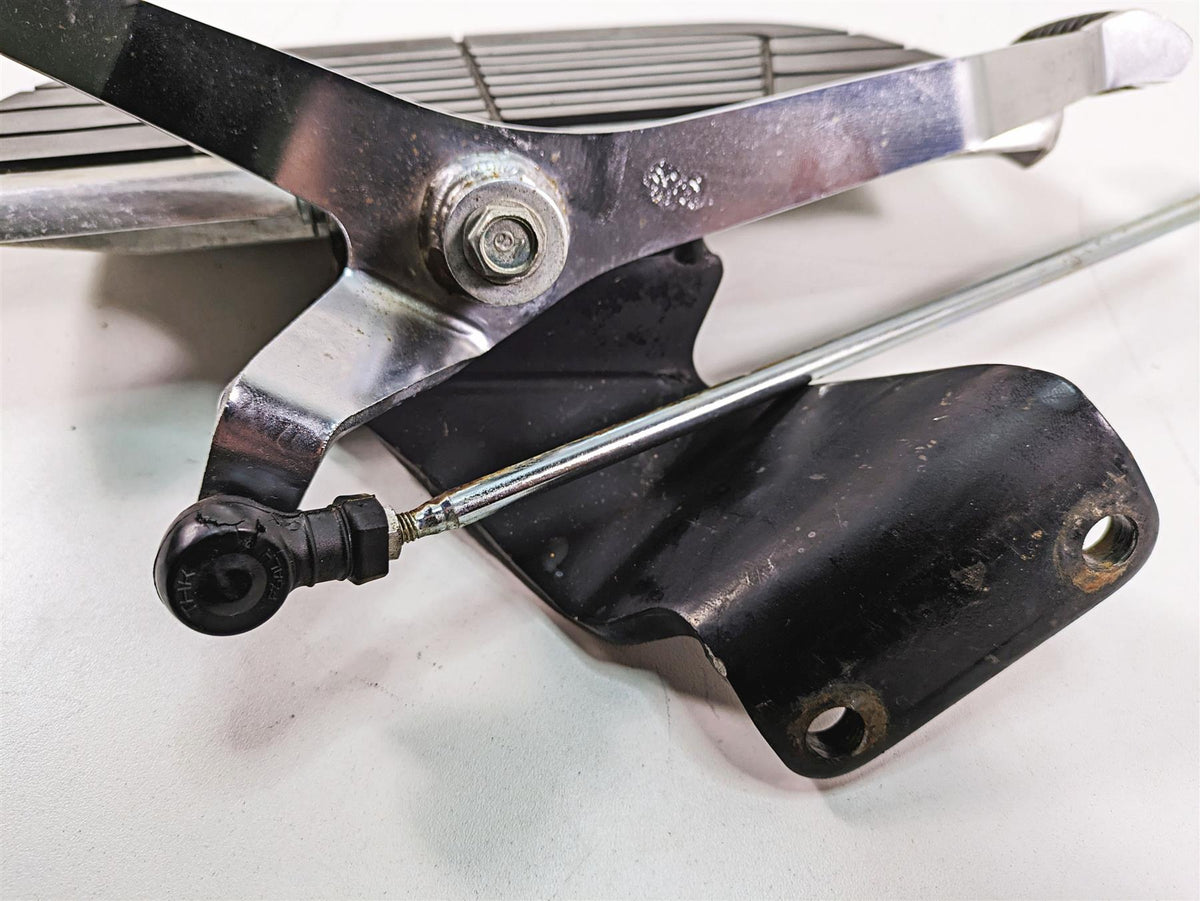 2006 Honda V-Twin VTX1300 R Left Front Floor Board & Shifter Parts 50625-MEA-670 {{ shop.shopifyCountryName }} - Mototech271