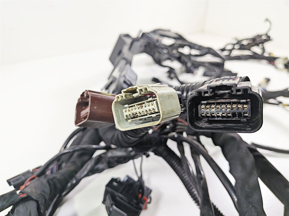 2020 Harley Touring FLTRK Road Glide Main Wiring Harness Abs - Read 69202061 {{ shop.shopifyCountryName }} - Mototech271