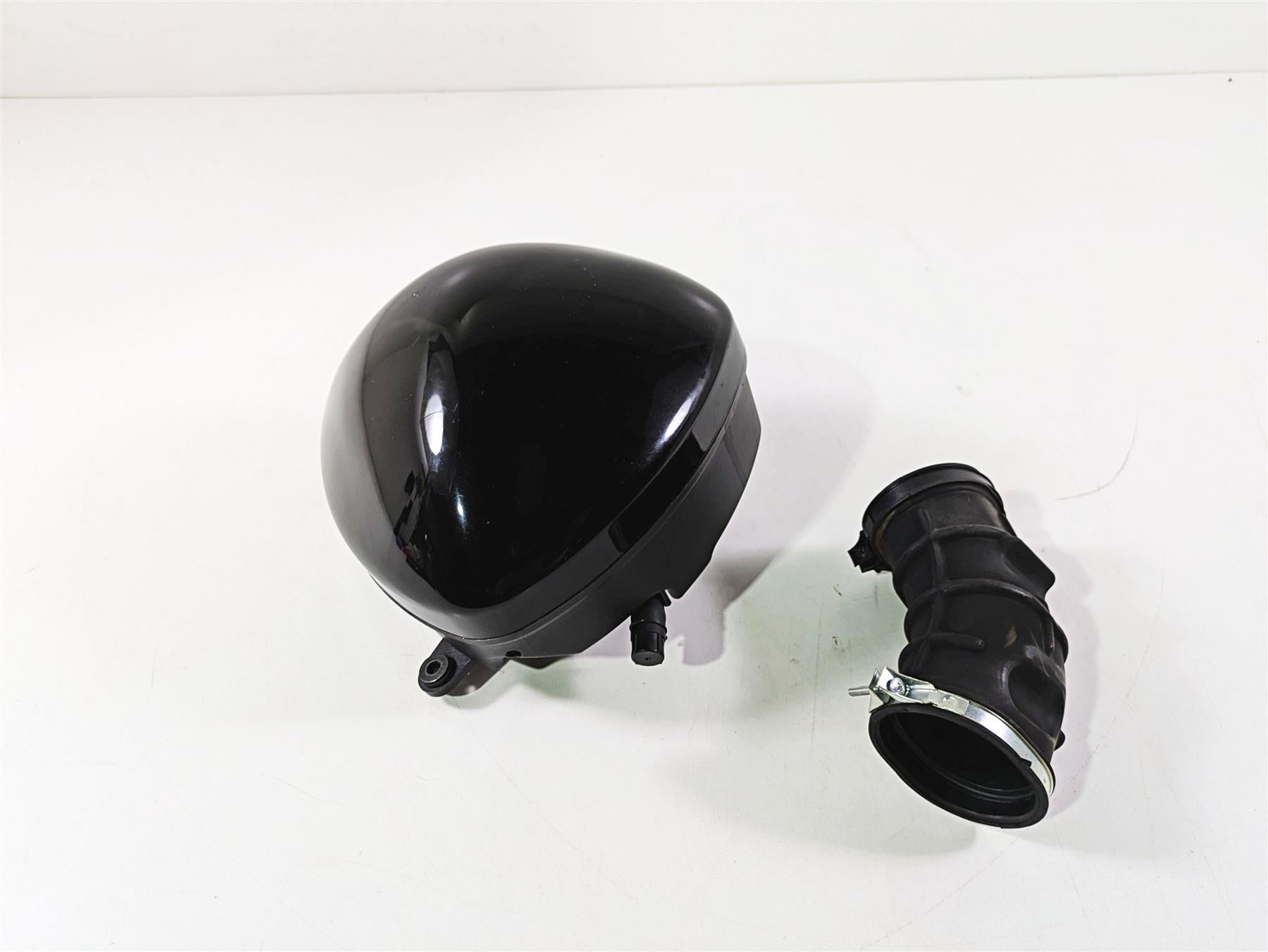 2016 Suzuki M109R VZR1800 Boulevard Right Air Cleaner Filter 13701-48G40 {{ shop.shopifyCountryName }} - Mototech271