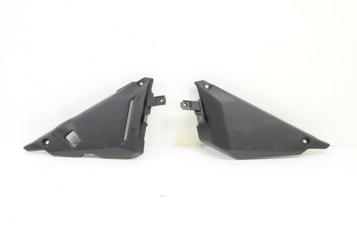 2018 Kawasaki EX650 Ninja Little Side Cover Fairing Set 36001-0643 {{ shop.shopifyCountryName }} - Mototech271