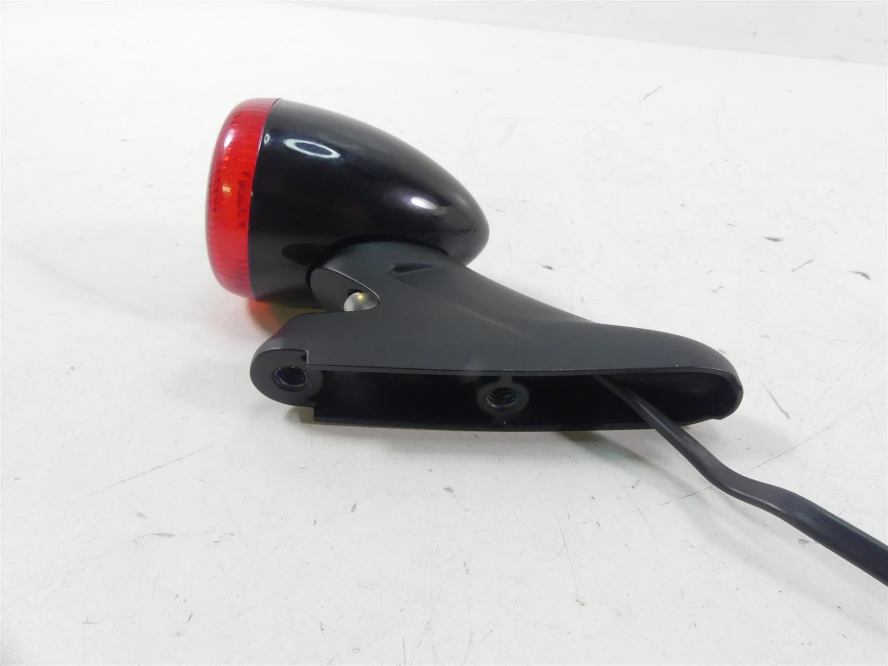 2020 Harley XL1200 CX Sportster Roadster Right Rear Blinker Turn Signal 68449-07 {{ shop.shopifyCountryName }} - Mototech271