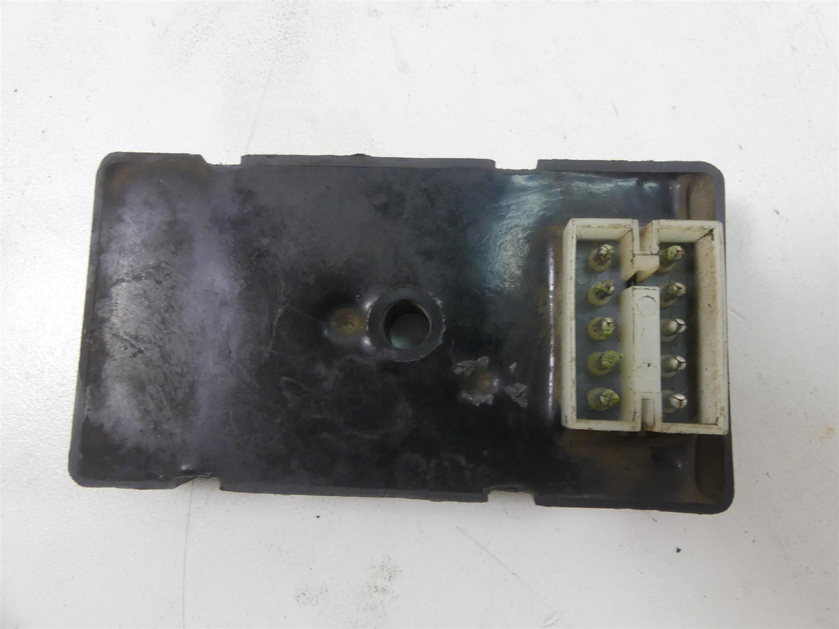 1989 Harley Touring FLTC Tour Glide Tsm Turn Signal Module Flasher 68537-89G {{ shop.shopifyCountryName }} - Mototech271