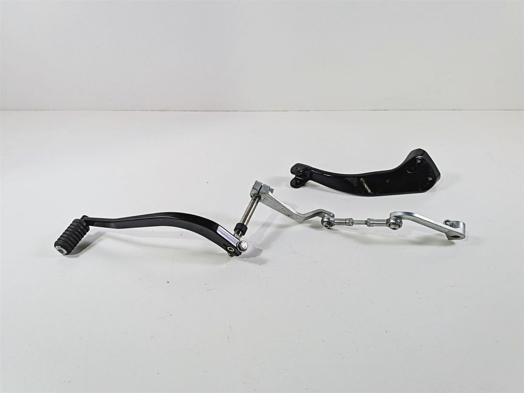 2024 Harley FXLRS Dyna Low Rider Left Rider Mid Footpeg & Shifter 50500603-Mototech271