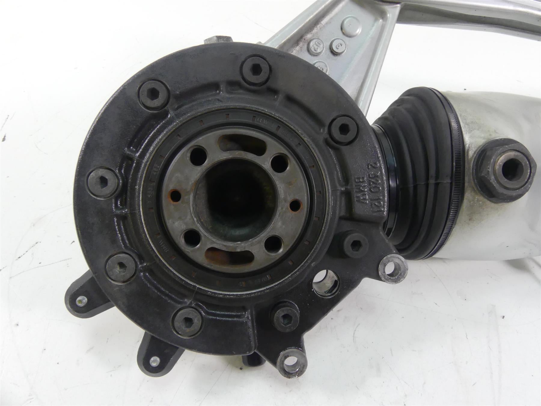 2003 BMW R1150 GS R21 Swingarm Differential Drive Shaft 31:11 Ratio 33112330966 {{ shop.shopifyCountryName }} - Mototech271