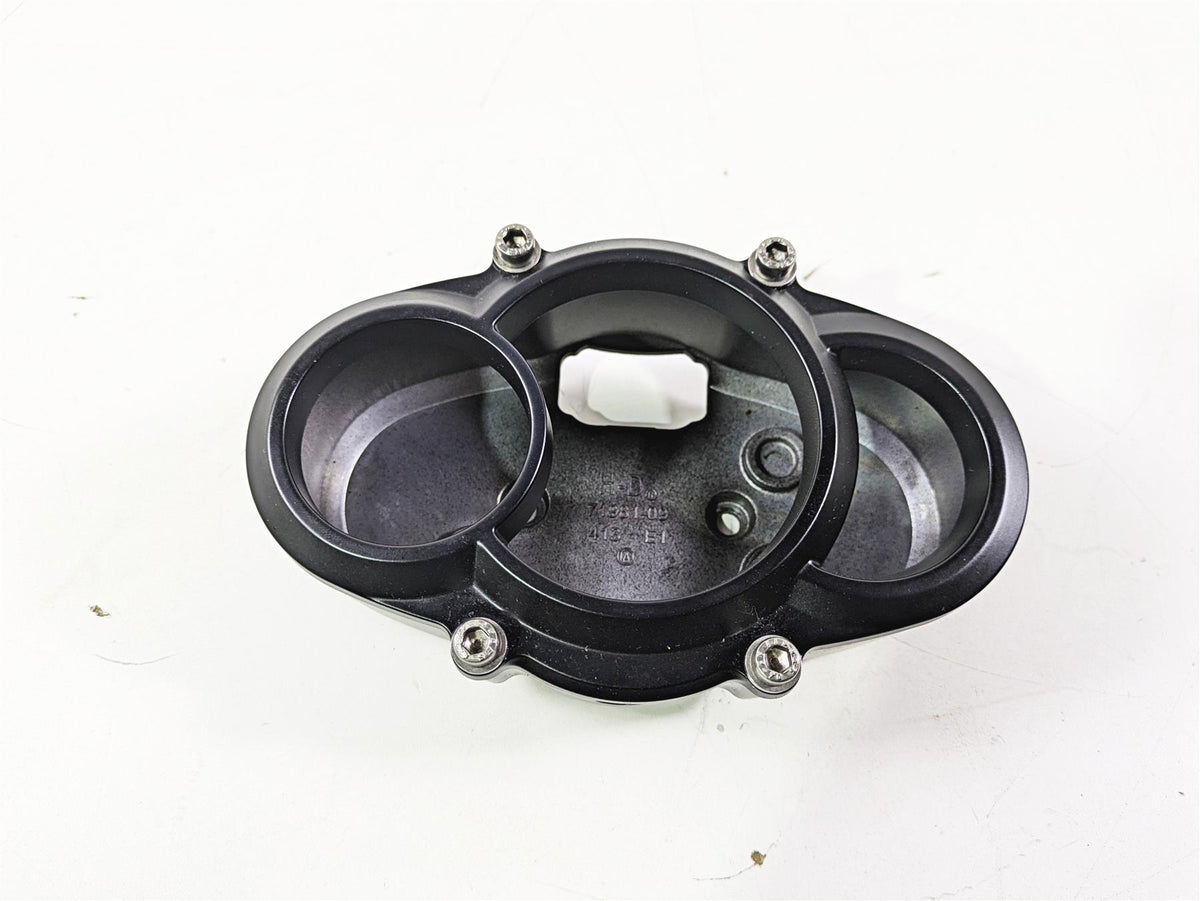 2010 Harley VRSCF Muscle Rod Gauges Speedo Housing & Bezel 71958-09 71981-09 {{ shop.shopifyCountryName }} - Mototech271