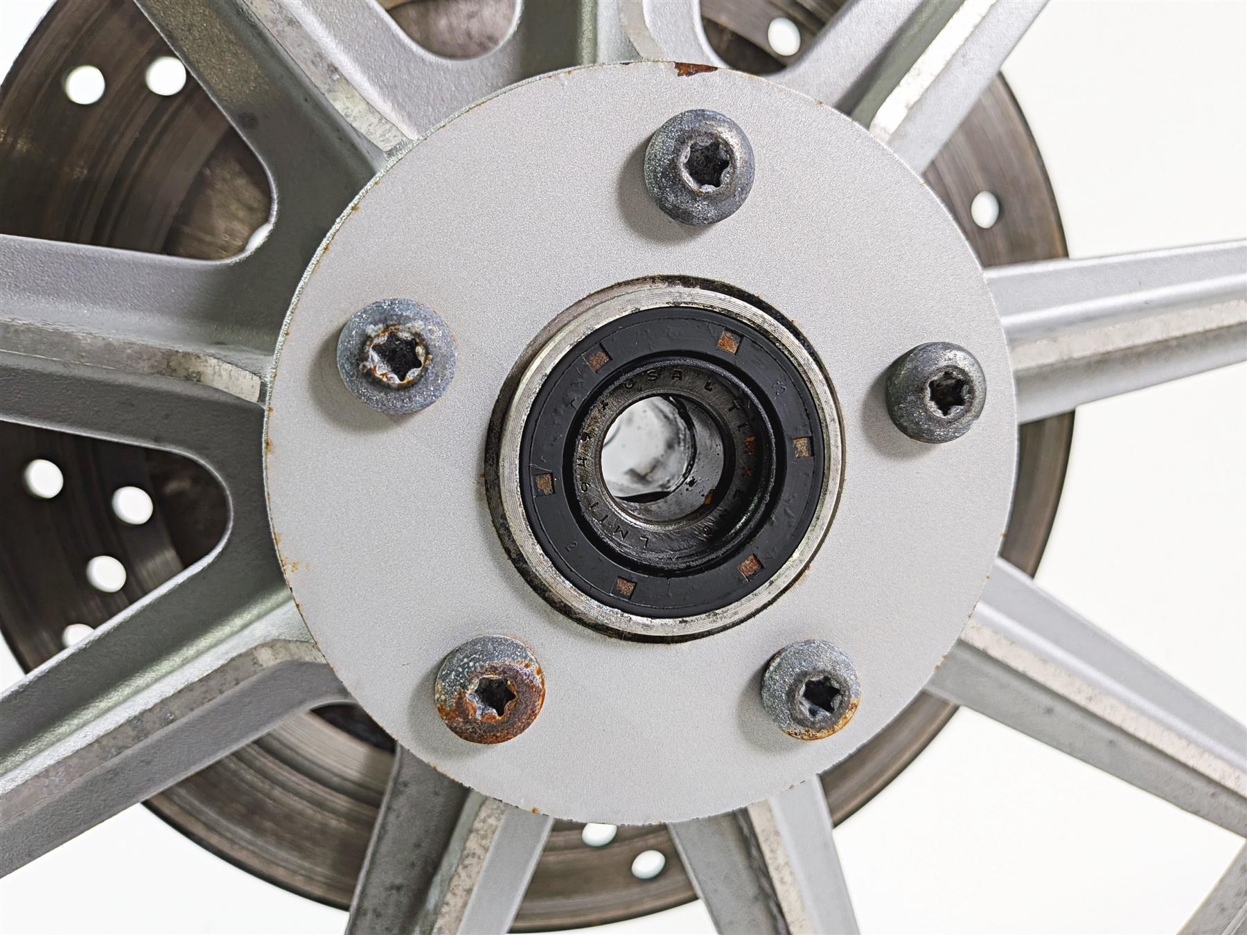 1995 Harley XL883 Sportster Hugger 9 Spoke Front Wheel Rim 19x2.15 43338-83 {{ shop.shopifyCountryName }} - Mototech271