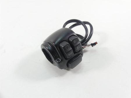 2018 Harley FXBRS Softail Breakout Left Hand Light Control Switch 71500292 {{ shop.shopifyCountryName }} - Mototech271