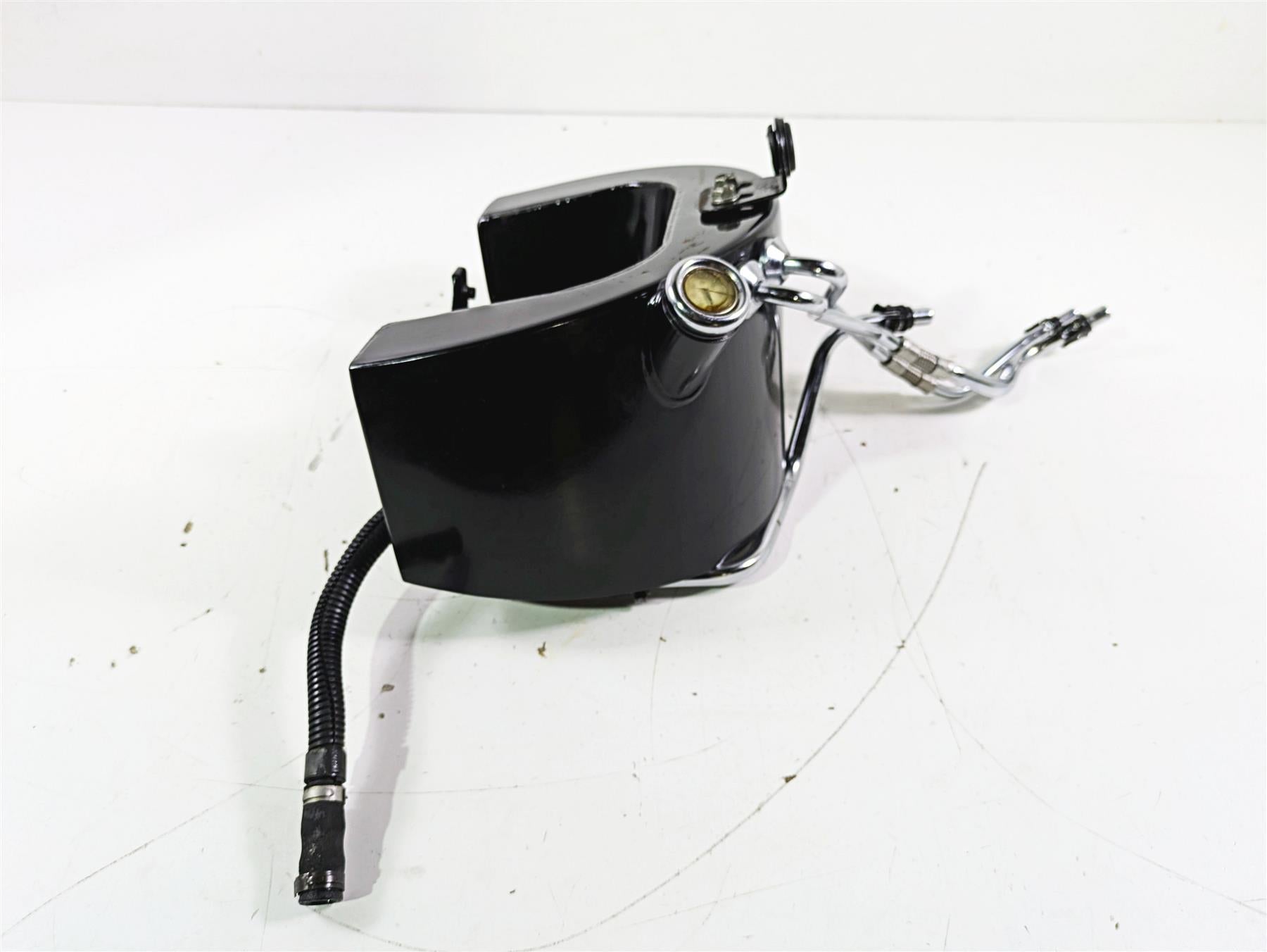 2005 Harley Softail FLSTSCI Heritage Springer Oil Tank Reservoir Hoses 62492-00B {{ shop.shopifyCountryName }} - Mototech271