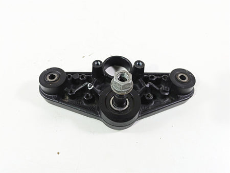 2009 BMW R1200RT K26 Upper Triple Tree Steering Clamp - Read 31427729239 {{ shop.shopifyCountryName }} - Mototech271