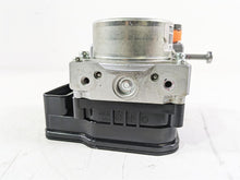 Load image into Gallery viewer, 2015 Triumph Tiger Explorer XC Abs Brake Pump Unit Module T2026501
