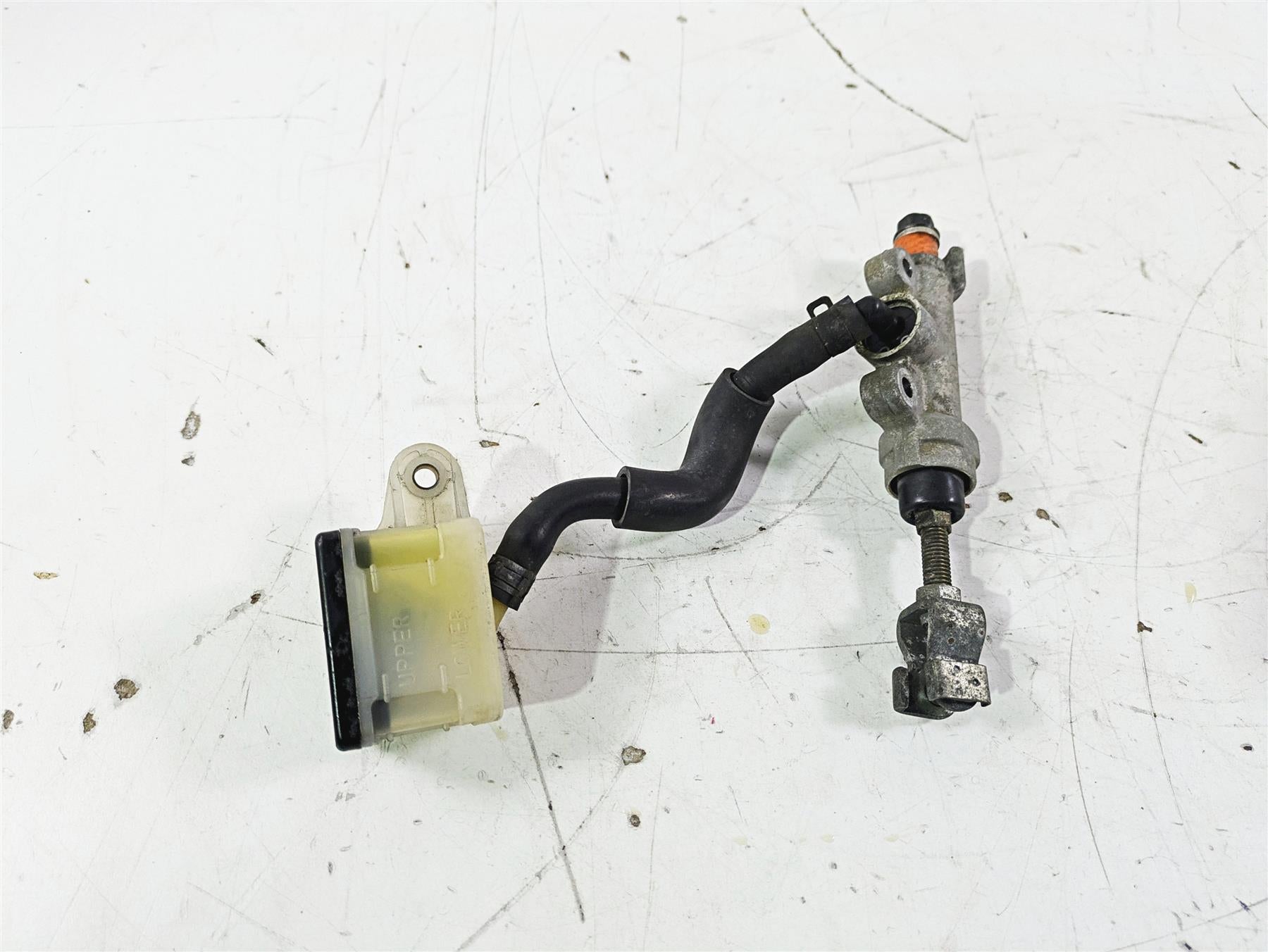 2002 Honda GL1500 CD Valkyrie Deluxe Rear Brake Master Cylinder 43510-MZ0-760 {{ shop.shopifyCountryName }} - Mototech271