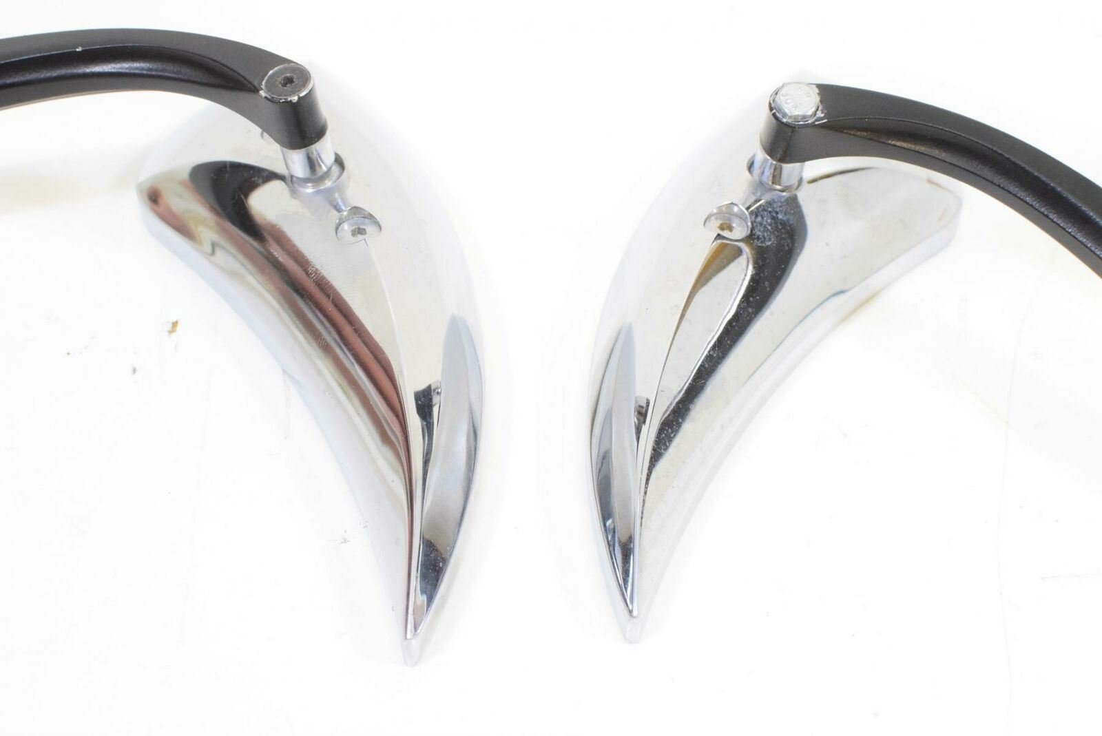 2004 Harley VRSCB V-Rod Aftermarket Teardrop-Shaped Rearview Mirror Set L & R {{ shop.shopifyCountryName }} - Mototech271
