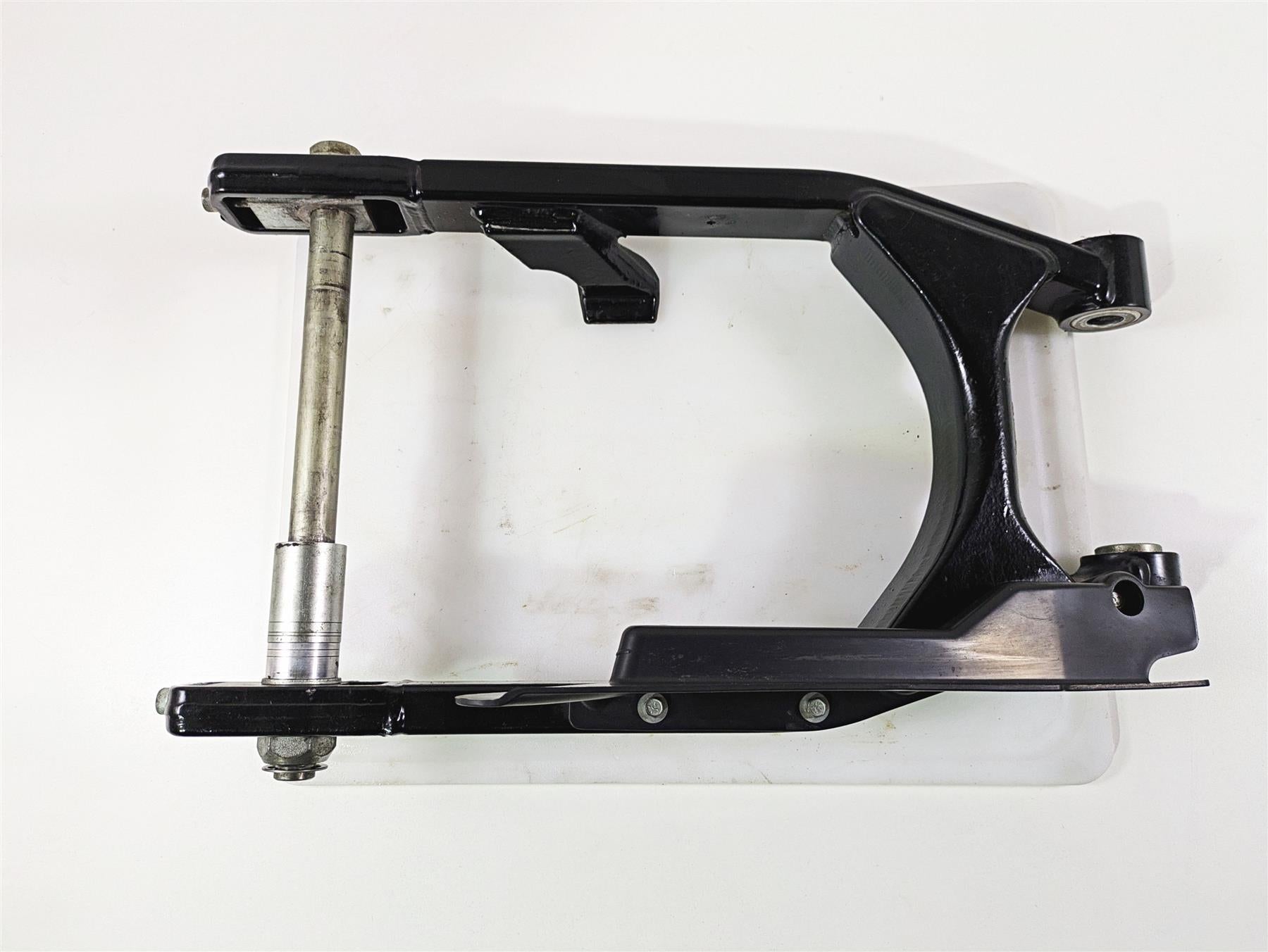 2011 Harley FXDC Dyna Super Glide Rear Swingarm & Belt Guards 47820-10 {{ shop.shopifyCountryName }} - Mototech271