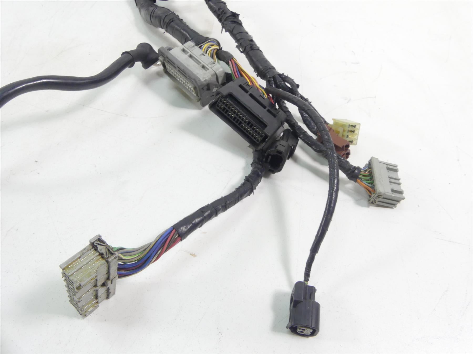 2004 Honda CBR1000RR SC57 Wiring Harness Loom -Read 32100-MEL-670 {{ shop.shopifyCountryName }} - Mototech271