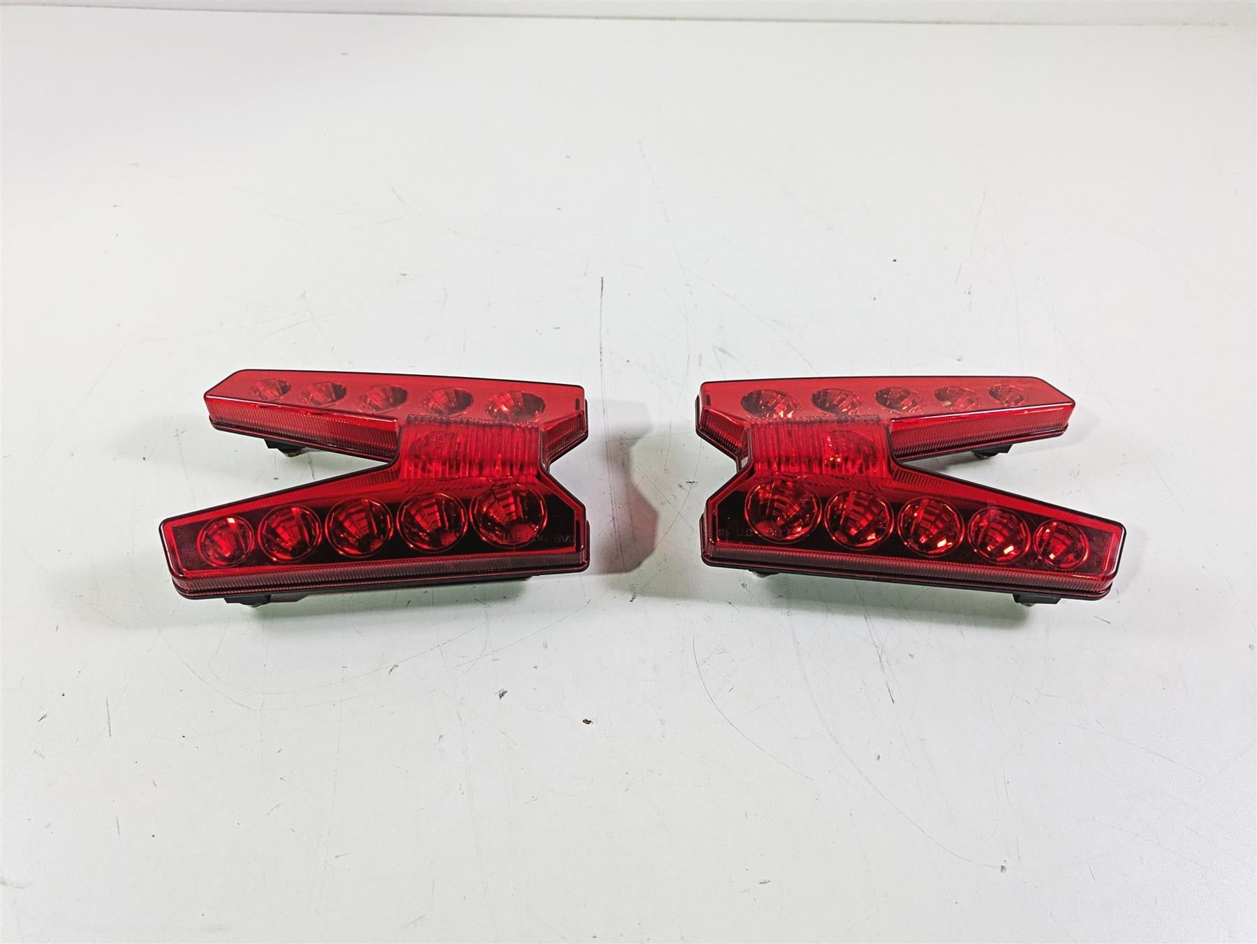 2021 Kawasaki Teryx KRX KRF 1000 Taillight Tail Light Lamp Set 23024-0005 {{ shop.shopifyCountryName }} - Mototech271