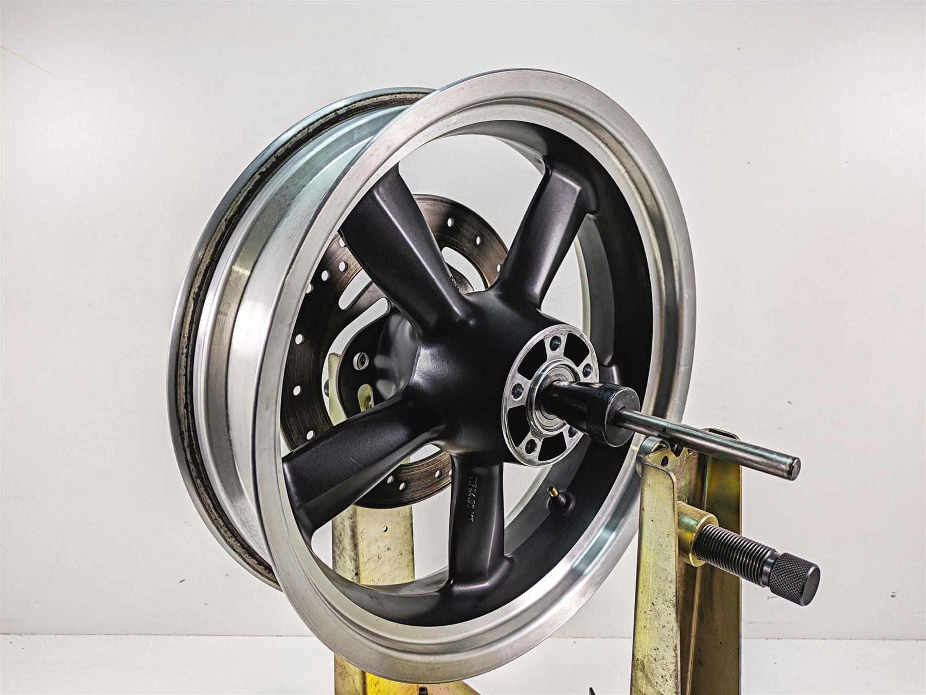 2012 Harley FLD Dyna Switchback Straight 17x4.5 Rear Wheel Rim 41929-12A {{ shop.shopifyCountryName }} - Mototech271