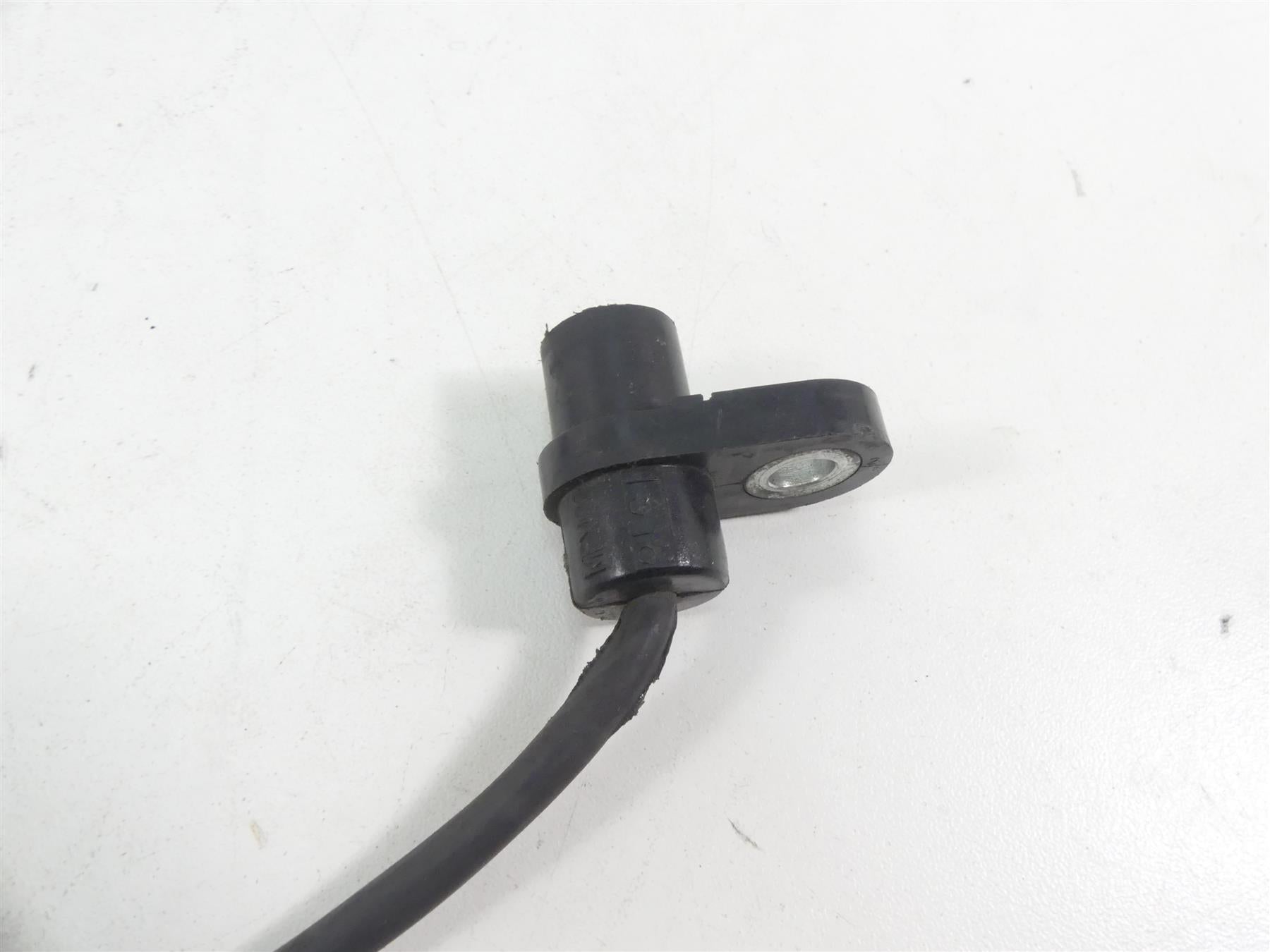 2016 Indian Chieftain Dark Horse Rear Abs Brake Wheel Speed Sensor 4014216 {{ shop.shopifyCountryName }} - Mototech271