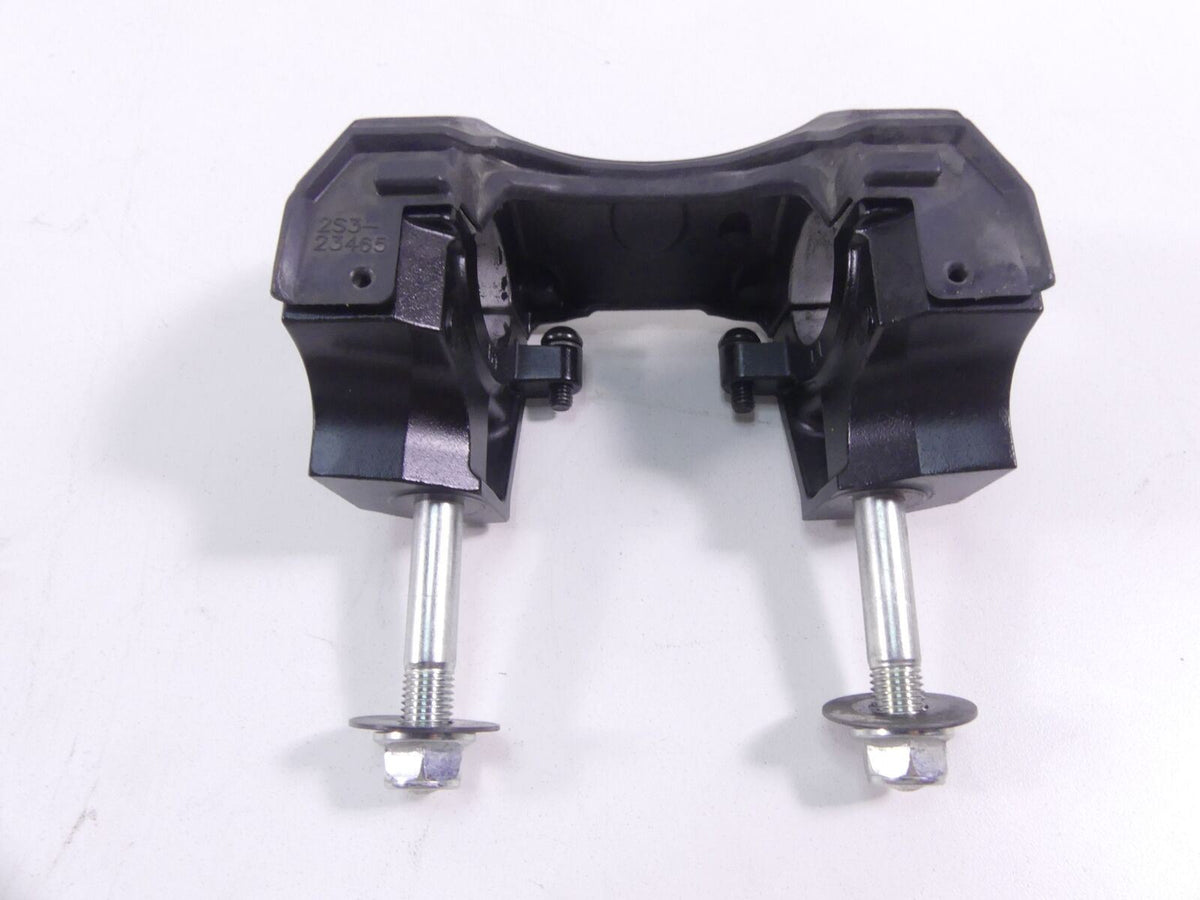 2019 Yamaha VMX17 V-Max 1700 Handlebar Handle Bar Riser Set 2S3-23441-01-00 {{ shop.shopifyCountryName }} - Mototech271