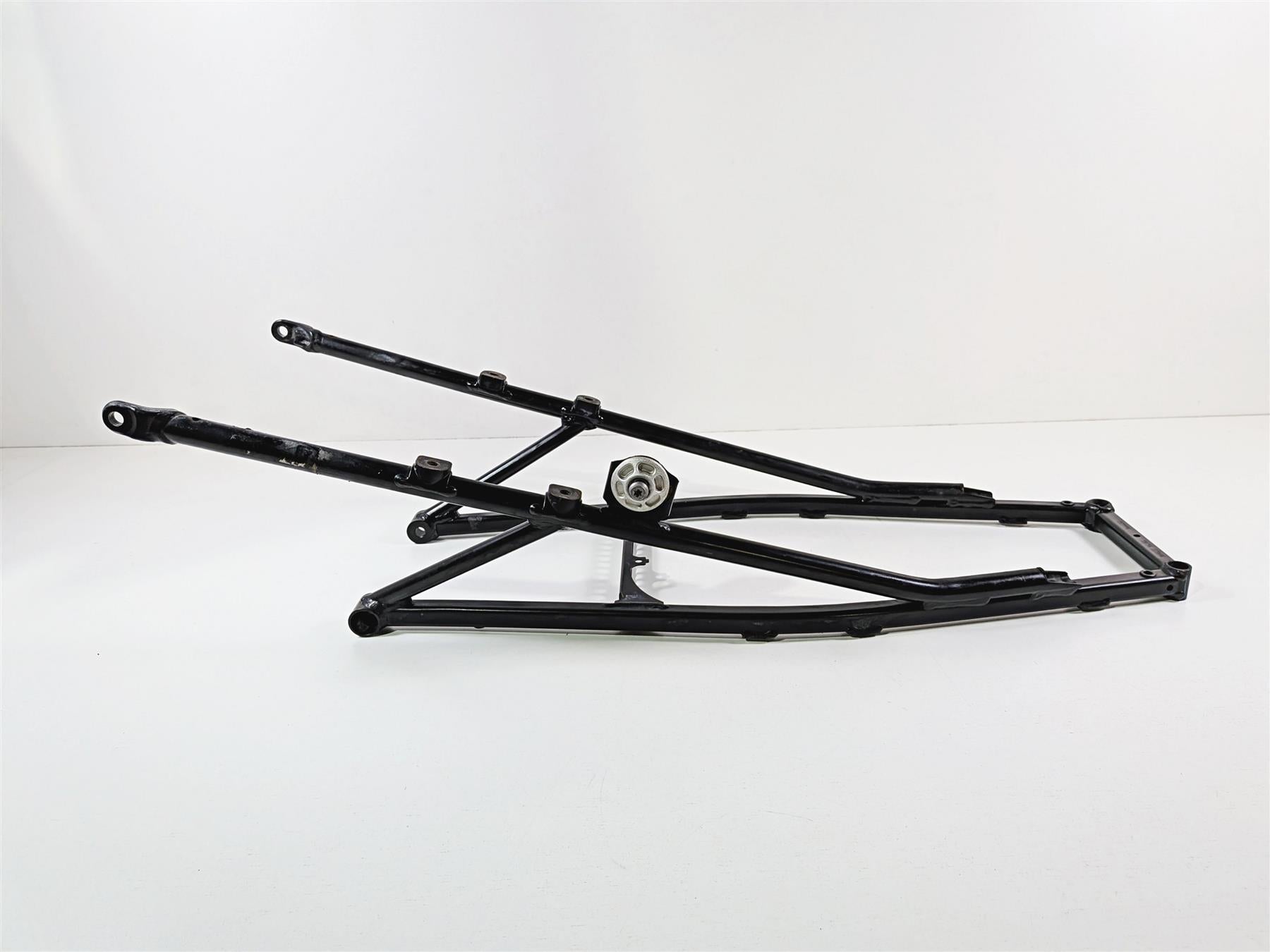 2015 BMW R1200GS K50 Rear Black Sub Frame 46518534315 46518354222 {{ shop.shopifyCountryName }} - Mototech271