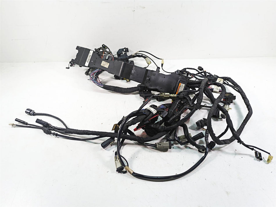 2014 Harley Touring FLHTK Electra Glide Main Wiring Harness Abs - Read 69200118 {{ shop.shopifyCountryName }} - Mototech271
