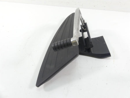 2013 Victory Cross Country Front Right Floorboard & Brake Pedal 1021216 5134178 {{ shop.shopifyCountryName }} - Mototech271