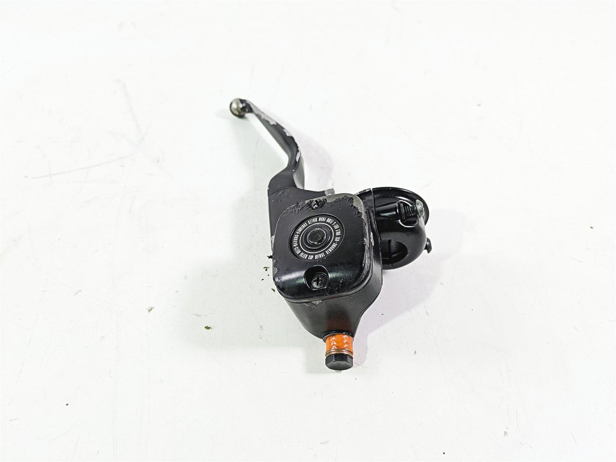 2008 Harley FLSTSB Cross Bones Front Master Cylinder 9/16 45019-08C {{ shop.shopifyCountryName }} - Mototech271
