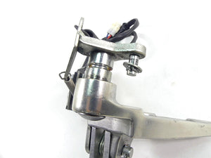 2012 Yamaha VMX17 VMAX 1700 Right Footpeg Foot Peg Res 2S3-27443-00-00 | Mototech271