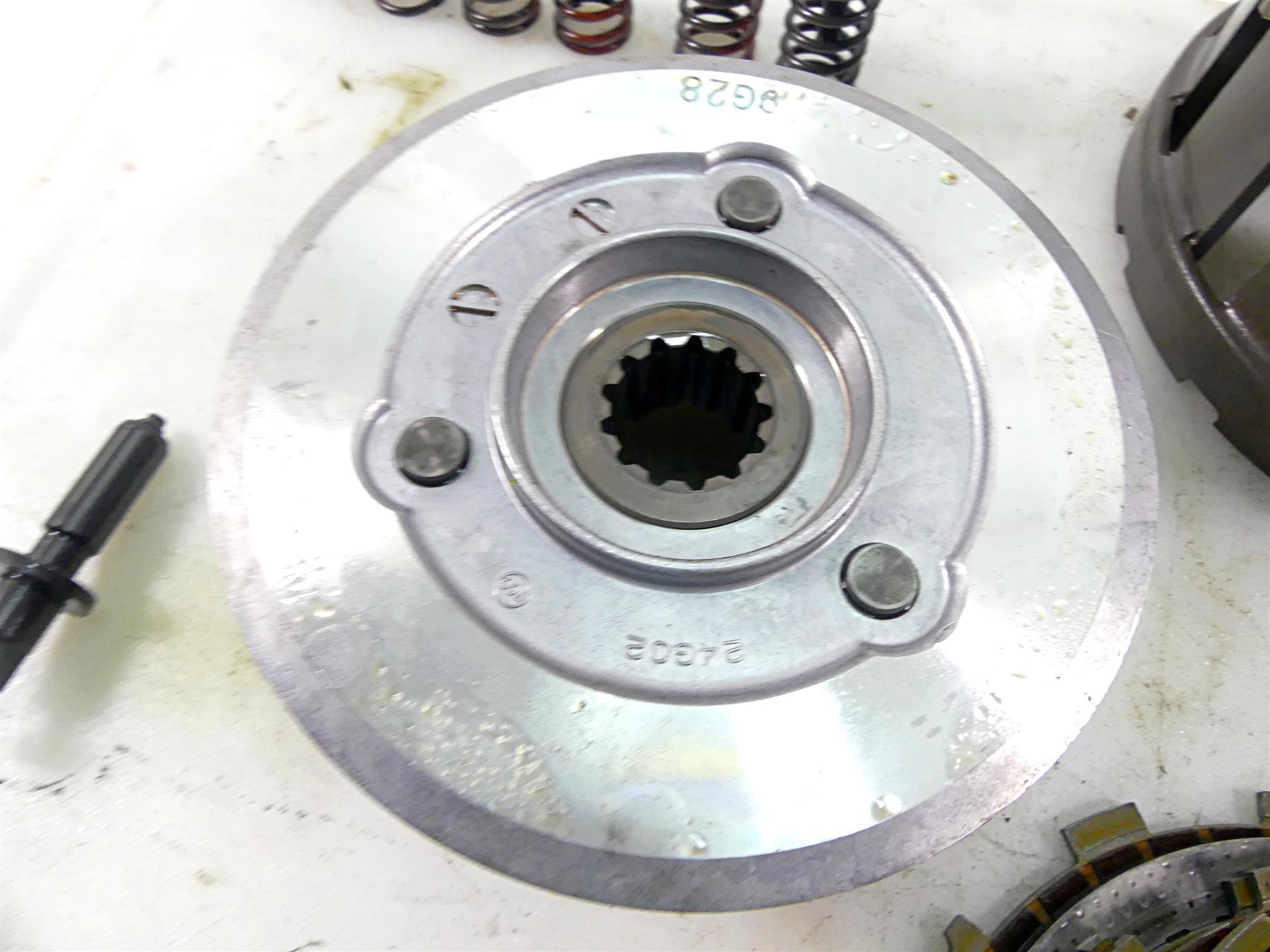 2013 BMW S1000RR K46 Clutch Basket Friction Pressure Plate Set 21217715331 {{ shop.shopifyCountryName }} - Mototech271