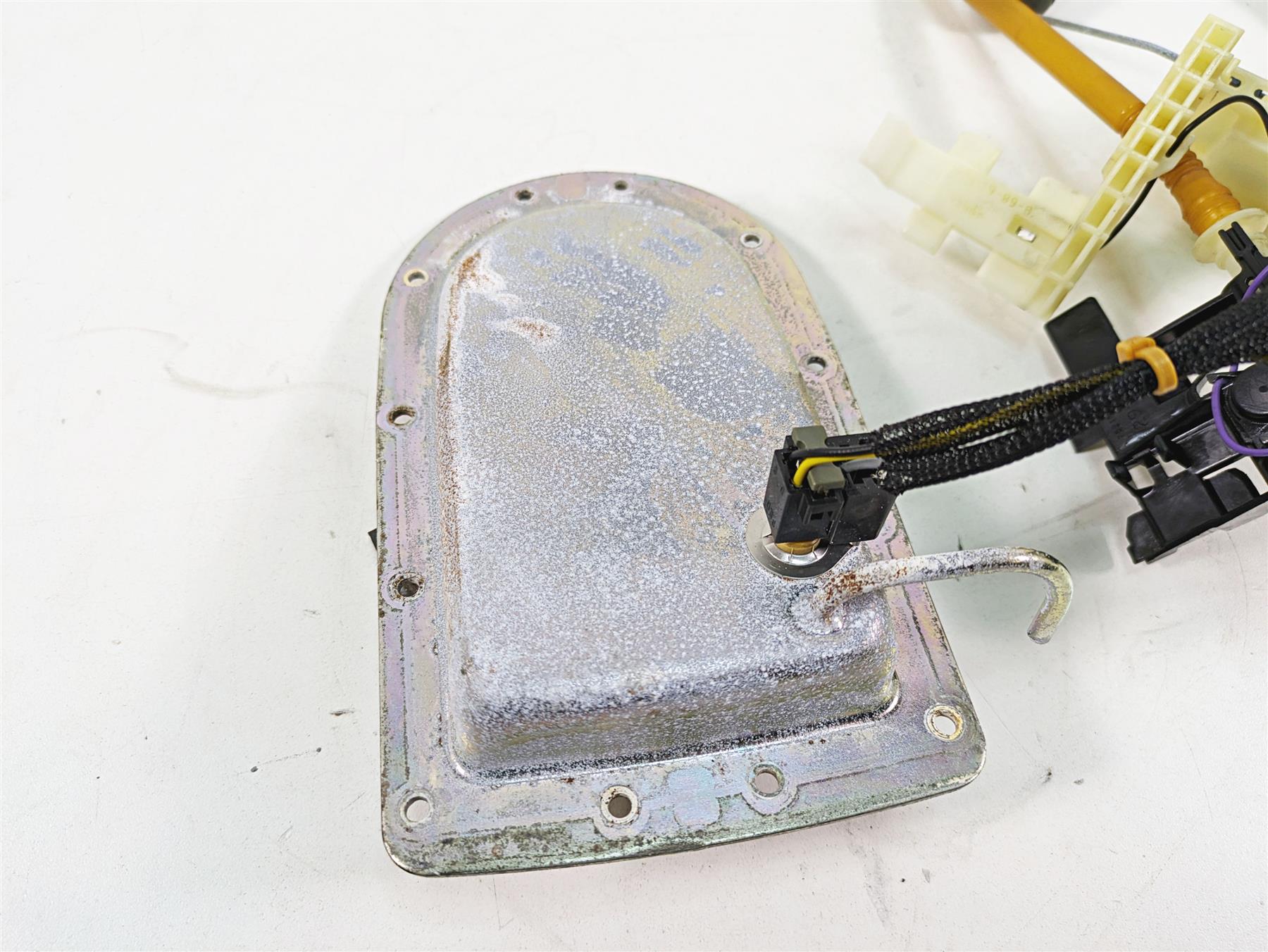 2009 Harley FXDF Dyna Fat Bob Fuel Petrol Gas Pump Level Sender Tested 75218-04D {{ shop.shopifyCountryName }} - Mototech271